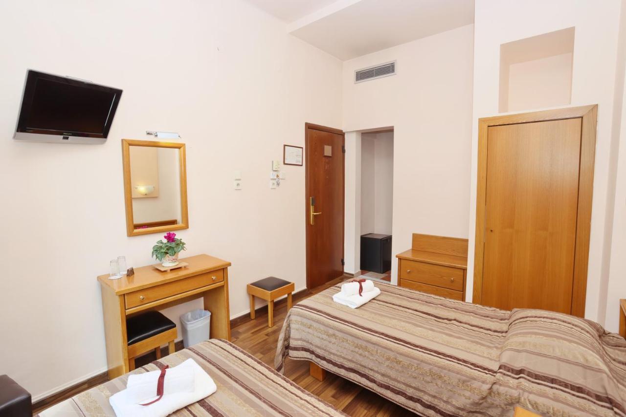 Aegeon Hotel เทสซาโลนิกิ ภายนอก รูปภาพ