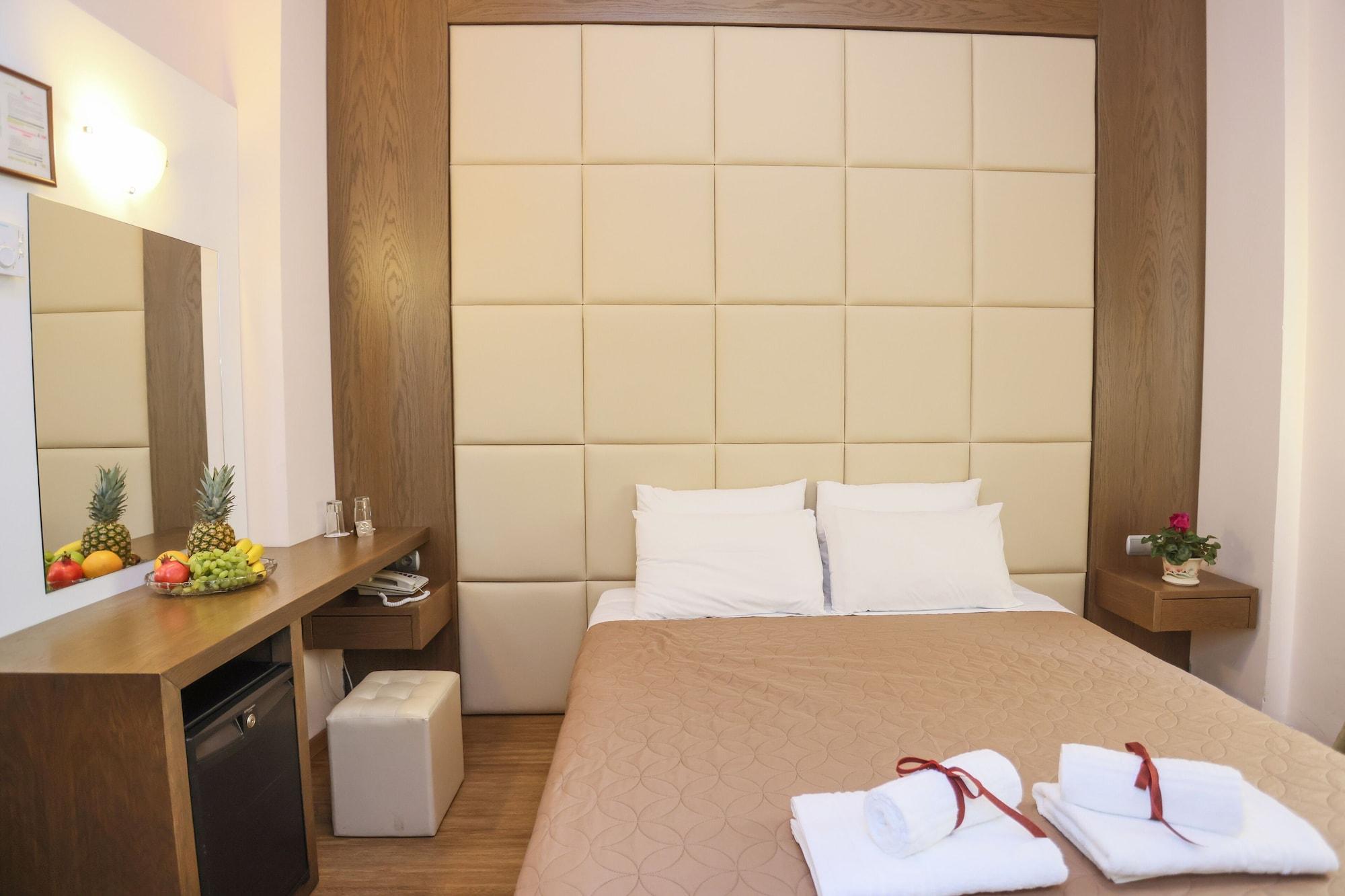 Aegeon Hotel เทสซาโลนิกิ ภายนอก รูปภาพ